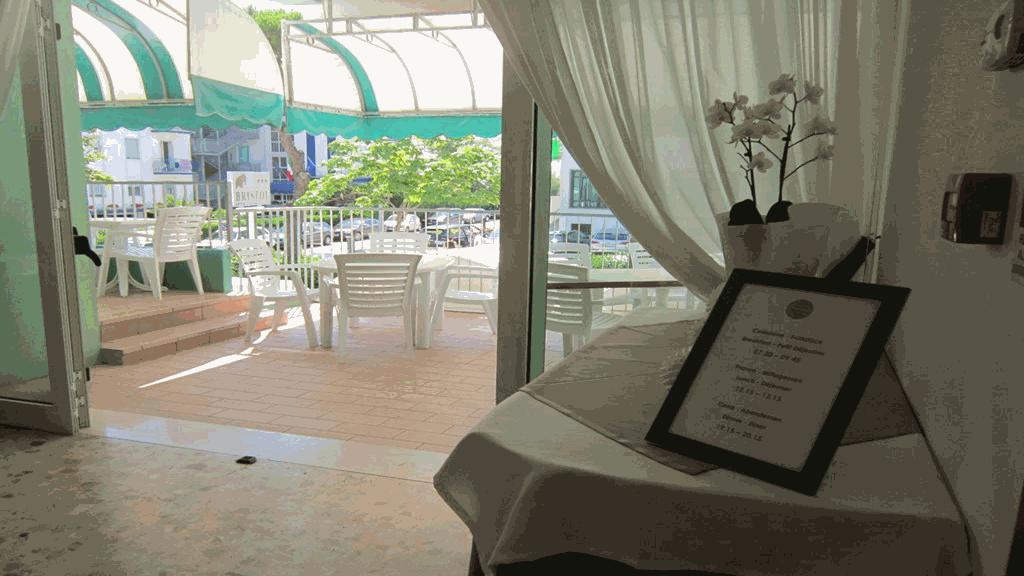 Hotel Palme Park & Beach Included Lido di Jesolo Exterior photo