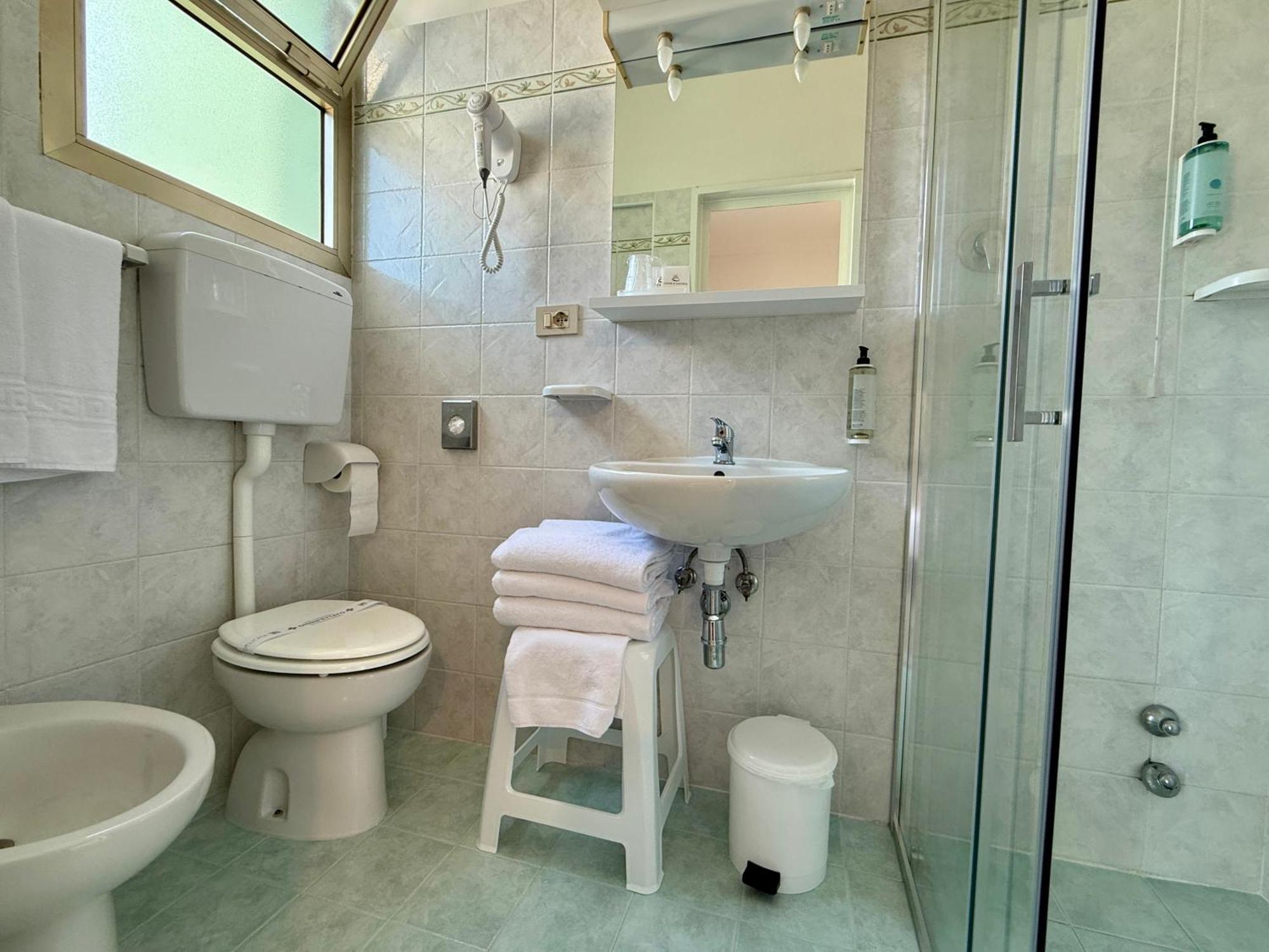 Hotel Palme Park & Beach Included Lido di Jesolo Exterior photo