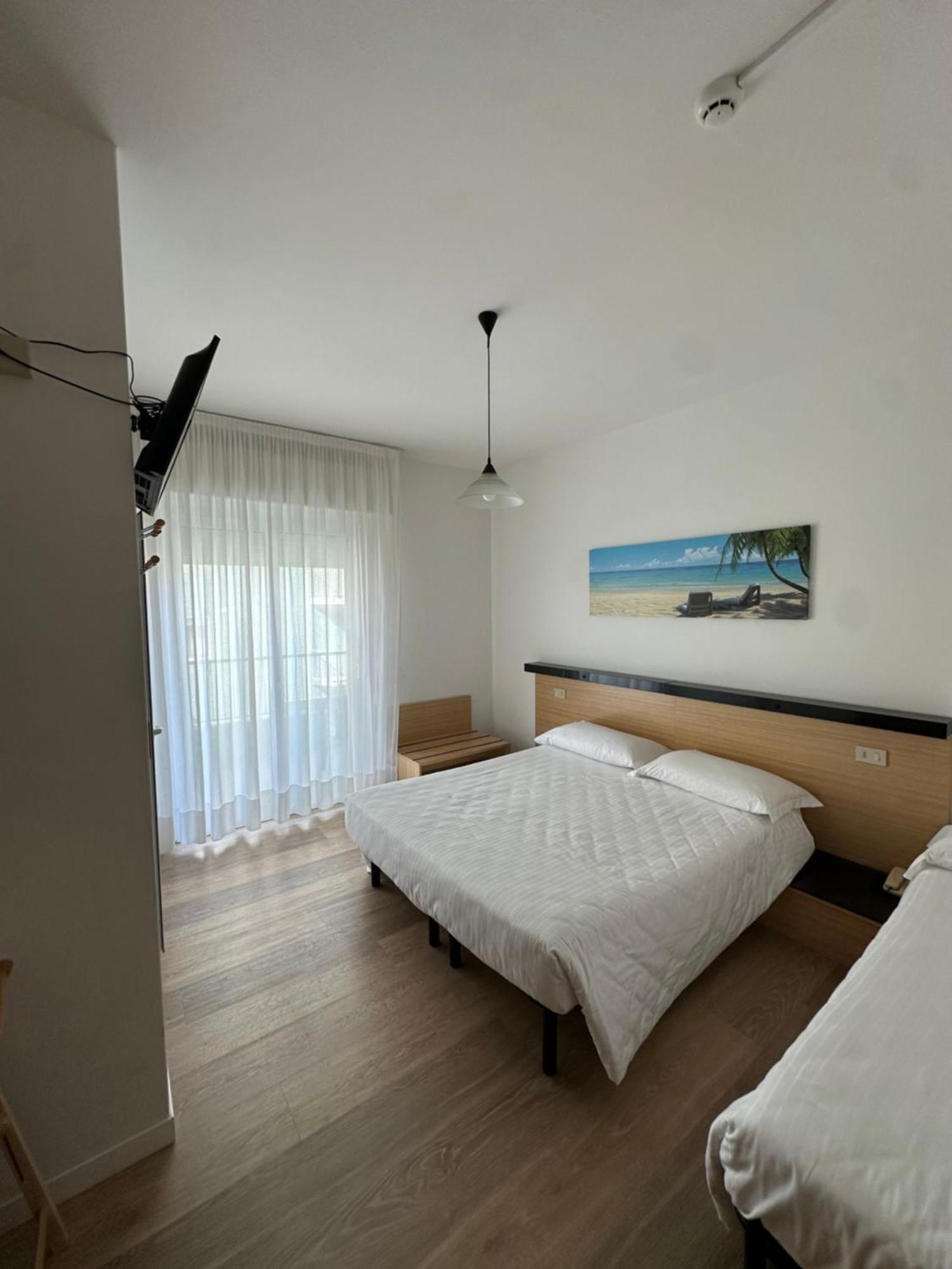 Hotel Palme Park & Beach Included Lido di Jesolo Exterior photo