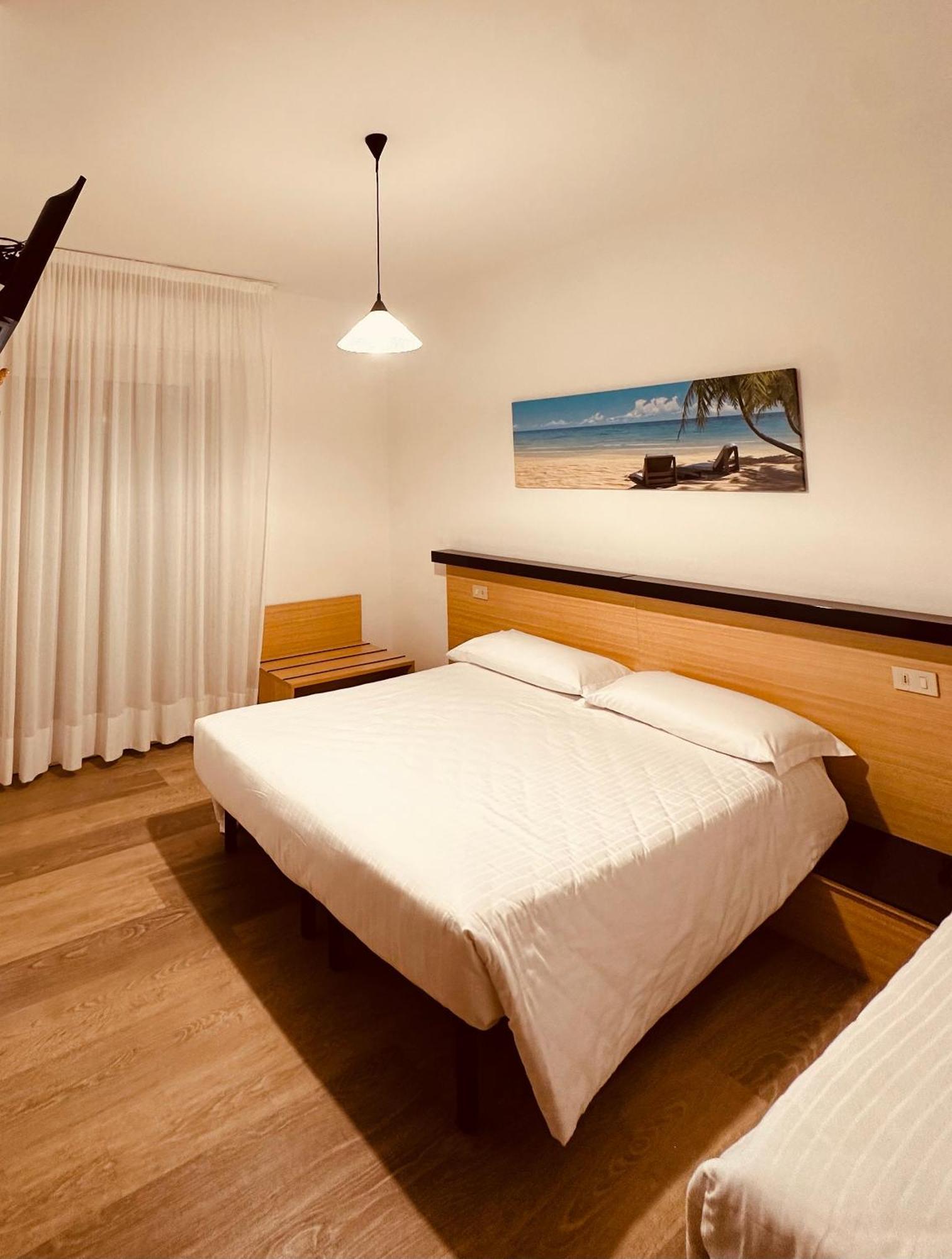 Hotel Palme Park & Beach Included Lido di Jesolo Exterior photo